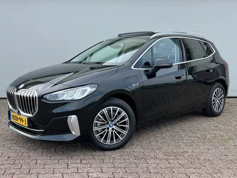 BMW 2 Serie Active Tourer 225e xDrive | Luxury | Leder | Panoramadak | LED BMW 2 Serie Active Tourer 225e xDrive | Luxury | Leder | Panoramadak | LED