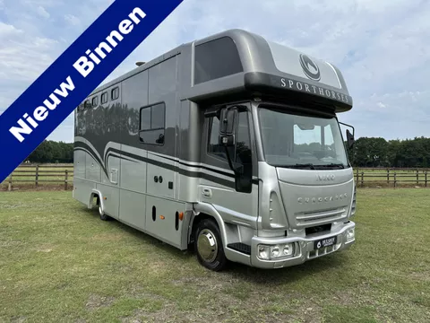 Iveco Eurocargo 7.5T 3-paards paardenvrachtwagen LIVING Marge