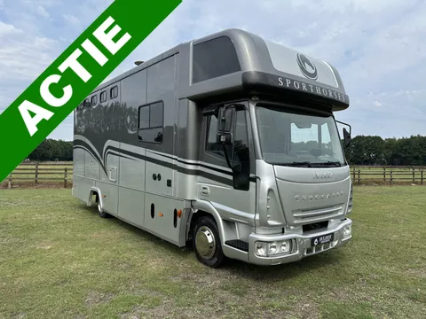 Iveco Eurocargo 7.5T 3-paards paardenvrachtwagen LIVING Marge