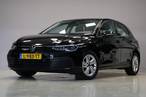 Volkswagen Golf 1.5 eTSI Life Business VERKOCHT