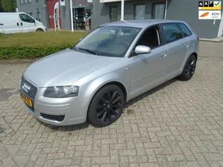 Audi A3 Sportback 1.6 FSI Attraction Nieuwe Apk