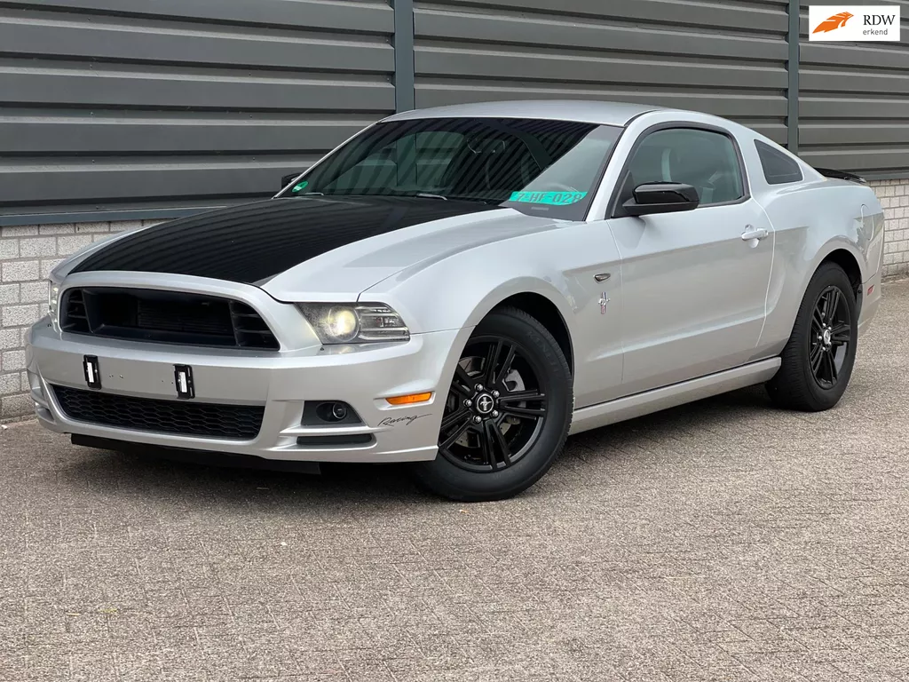 Ford USA Mustang 3.7 V6 AUT Cruise Airco Custom interior!!