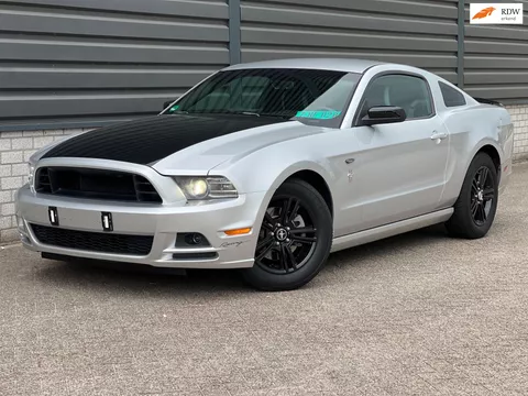Ford USA Mustang 3.7 V6 AUT Cruise Airco Custom interior!!