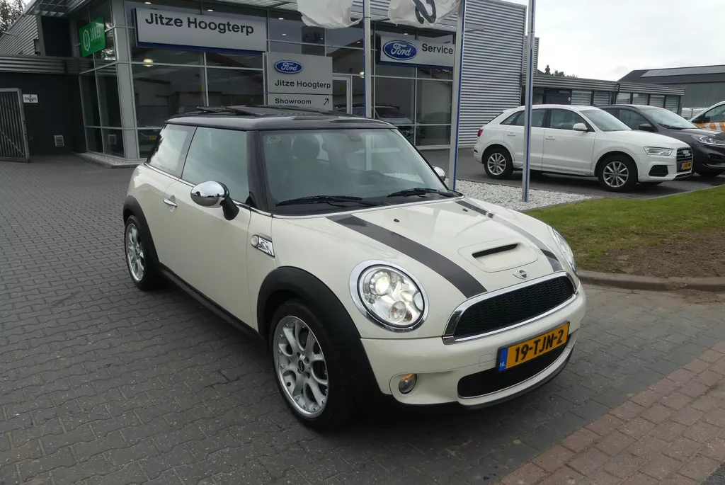 Mini Mini 1.6 Cooper S PANO, LEER, STOELVERWARMING, CRUISE, CLIMA, WINTERSET, 99.777KM