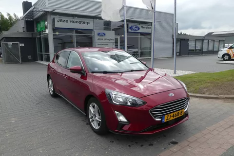 Ford Focus 1.0 EcoBoost Trend Edition Business CRUISE, WINTER PACK, TREKHAAK 1.100KG, PDC V&amp;A, APPLE CARPLAY/ANDROID AUTO, 102.613KM