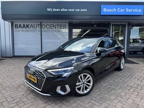 Audi A3 Sportback 30 TFSI Adv edition | ACC | Navi | Virtual | Automaat
