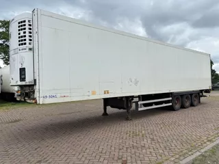 Schmitz Cargobull SK024L ,Thermoking SL 200 e ,5.820 motor uren,SAF assen,260 cm hoog