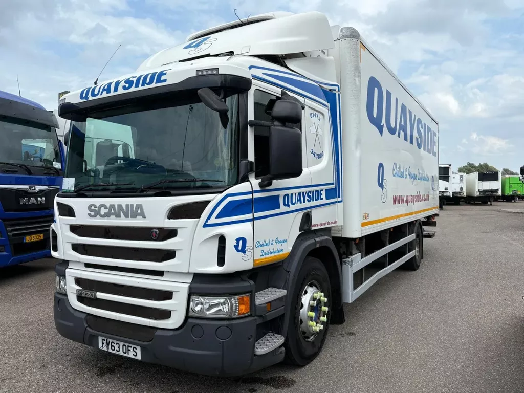 Scania P P230 frigo, RHD, manual, THermoking T 1000 R 50