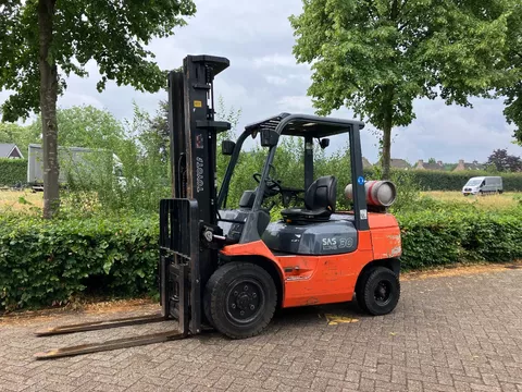 Toyota 02-7FGF30 gas heftruck