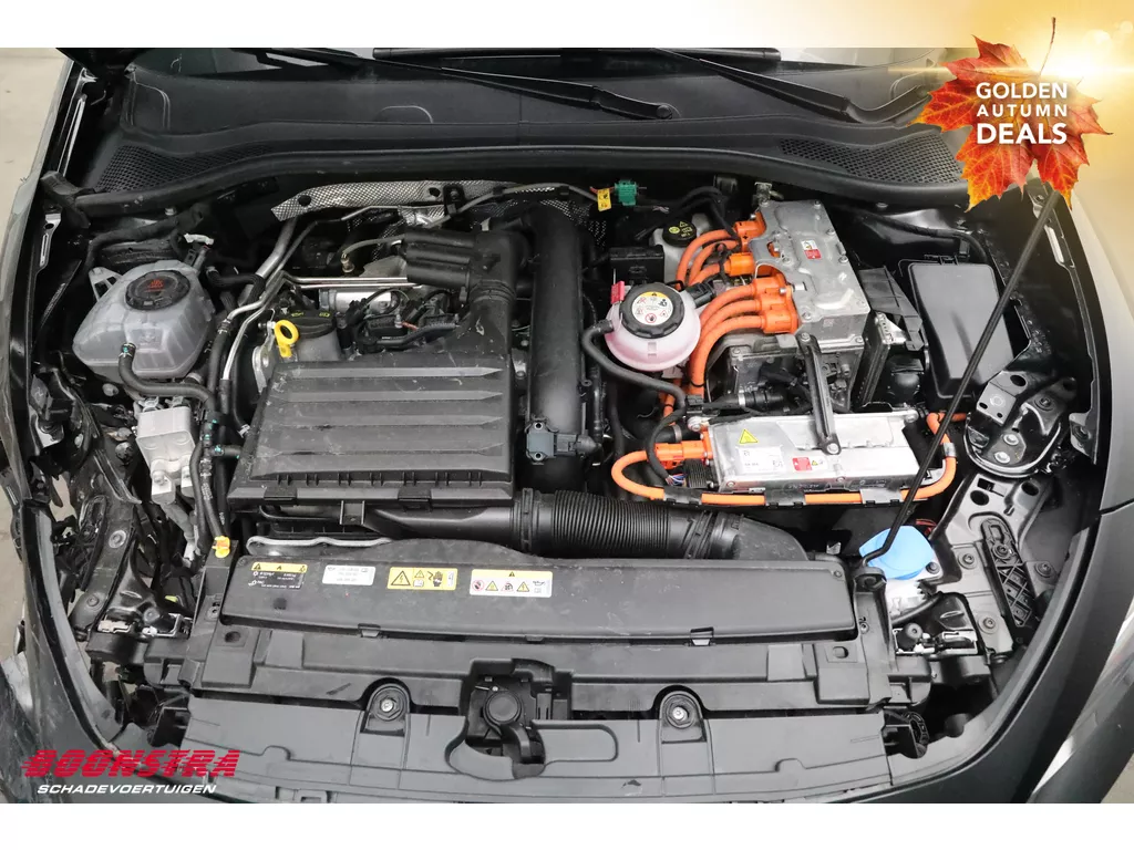 CUPRA Leon Sportstourer 1.4 e-Hybrid VZ Performance LED ACC Navi Camera LRHZ AHK CUPRA Leon Sportstourer 1.4 e-Hybrid VZ Performance LED ACC Navi Camera LRHZ AHK