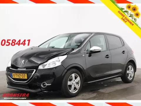 Peugeot 208 1.2 VTi Style Navi Airco Cruise PDC 117.066 km!
