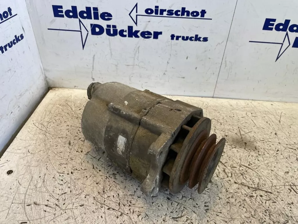 DAF ALTERNATOR 28V-10/55A BOSCH B 120 427 964