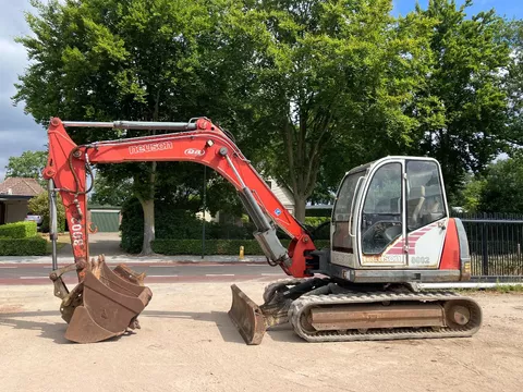 Neuson 8002 midigraver/graafmachine