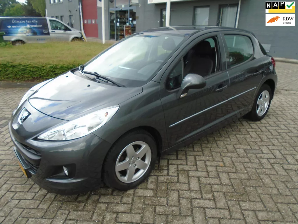 Peugeot 207 1.4 VTi Access Nieuwe Apk