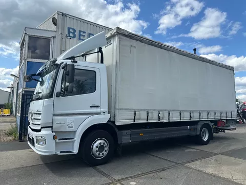 Mercedes-Benz Atego 1524