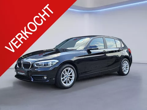 BMW 1-serie 118i Corporate Lease Executive /Apple Carplay/Cruise Contr./Climate Contr./Licht&amp;Regensensor/Parkeersens./16''LMV/(MET GARANTIE*)