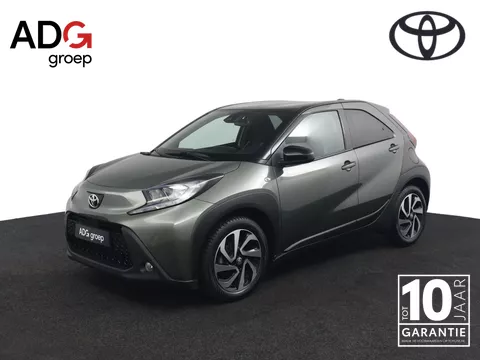 Toyota Aygo X 1.0 VVT-i MT Pulse | Stoelverwarming | BI-Tone | Adaptieve Cruisecontrol | Achteruitrijcamera |