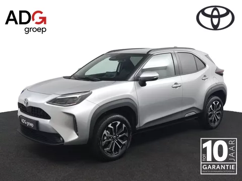 Toyota Yaris Cross 1.5 Hybrid 115 Dynamic | Nieuwe Auto | Direct Uit Voorraad Leverbaar | PDC | Stoelverwarming | BSM | Keyless Entry |