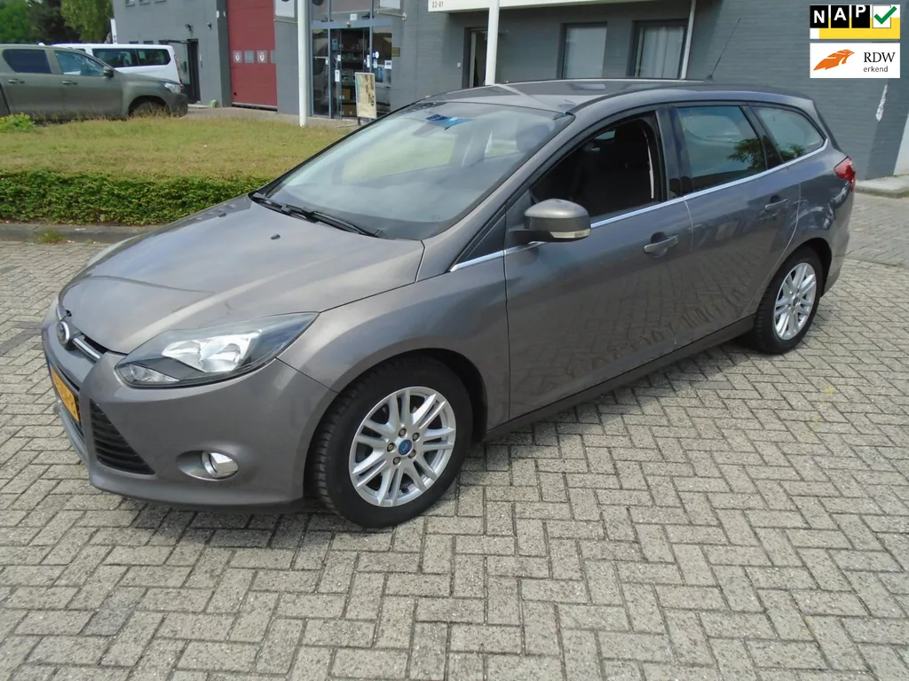 Ford Focus Wagon 1.6 TI-VCT Titanium Nieuwe Distr. en Apk