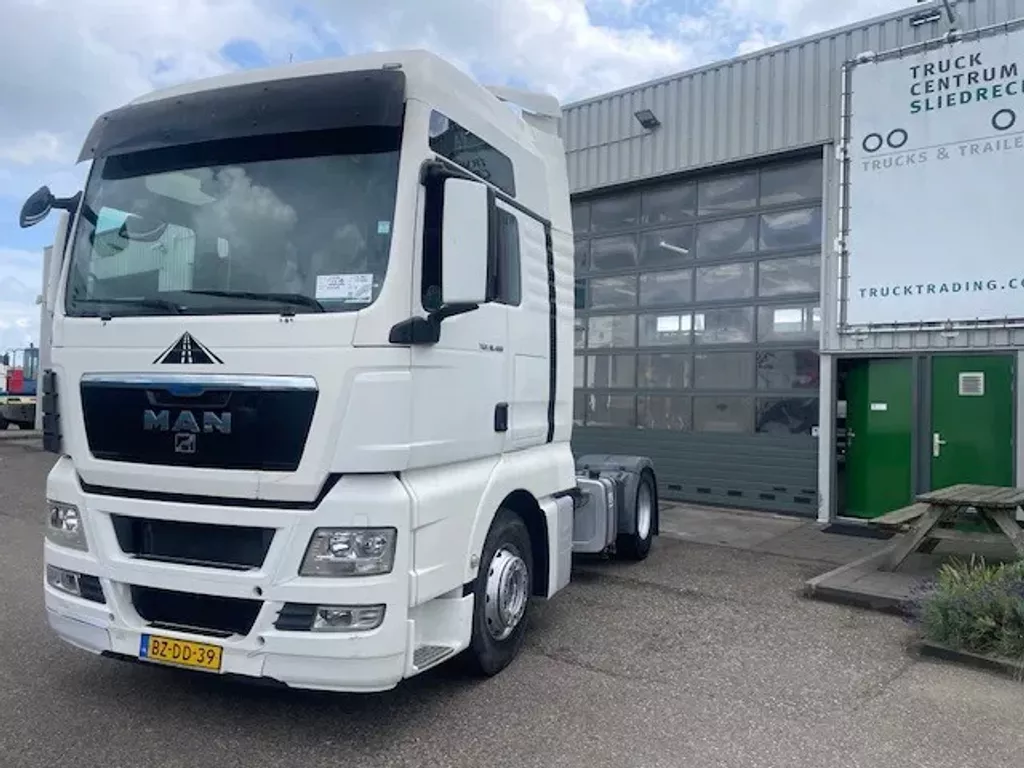 MAN TGX 18.480 manual gearbox,schaltgetriebe,kipper/tipper-hydraulics ,only 434.877 km!!