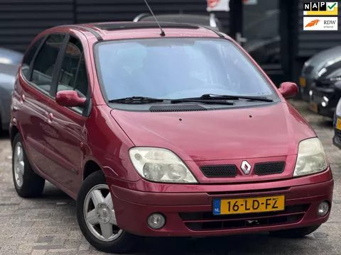 Renault Sc&eacute;nic 2.0-16V|Automaat|Airco|Trekhaak