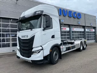 Iveco X-WAY 570 6x2 hooklift 30 ton