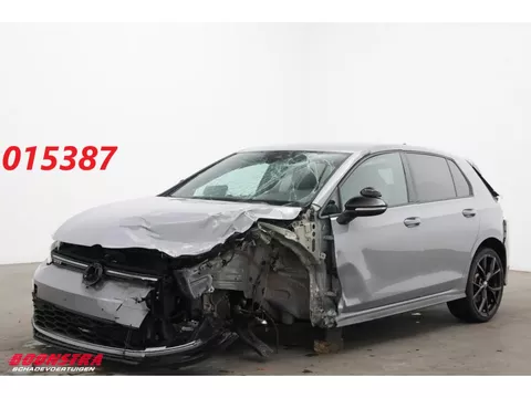Volkswagen Golf 2.0 TSI GTI LED ACC LRHZ Camera Virtual