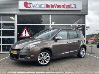 Renault Sc&eacute;nic 1.6 Celsium /Clima/Cruise/Navi/Camera/Trekhaak/APK 06-2026/
