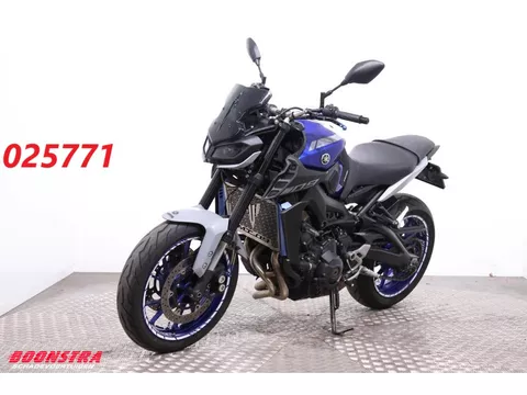 Yamaha MT 09 ABS Quickshift 29.103 km!