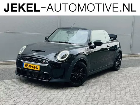 Mini Mini Cabrio 2.0 Cooper S MINI Yours