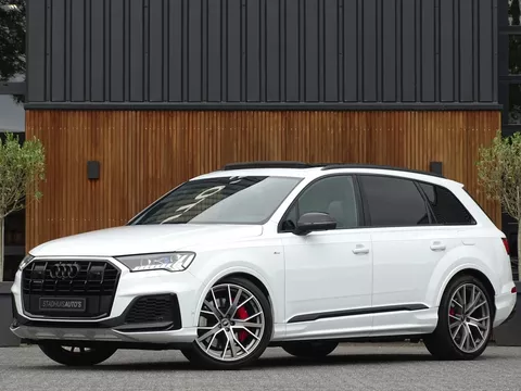 Audi Q7 60 TFSIe 450PK Quattro / Laser / RS Edit. / Softclose / 360° / 2 Audi Q7 60 TFSIe 450PK Quattro / Laser / RS Edit. / Softclose / 360° / 2