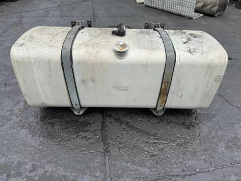 DAF 1681826 BRANDSTOFTANK 620 LTR 168X67.5X62.5 CM