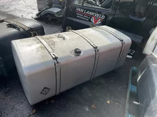 Scania 1517309 FUEL TANK 700 LTR (1665X700,4X670,4 MM)