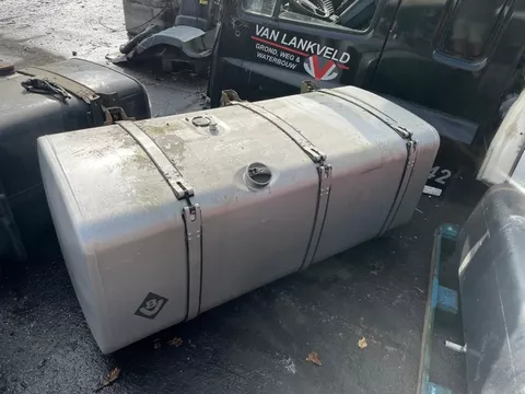 Scania 1517309 FUEL TANK 700 LTR (1665X700,4X670,4 MM)