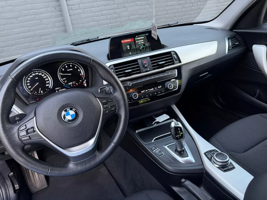 BMW 1-serie 118i Corporate Lease Executive NAVI | PDC | AIRCO | CRUISE | NWE APK BMW 1-serie 118i Corporate Lease Executive NAVI | PDC | AIRCO | CRUISE | NWE APK