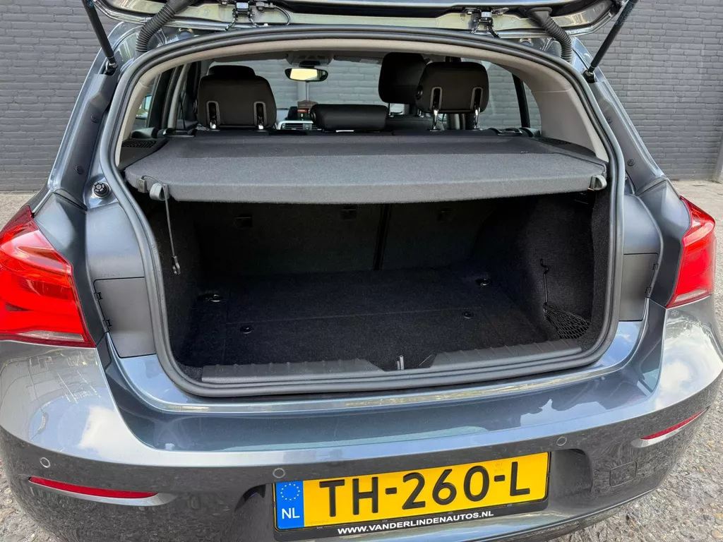 BMW 1-serie 118i Corporate Lease Executive NAVI | PDC | AIRCO | CRUISE | NWE APK BMW 1-serie 118i Corporate Lease Executive NAVI | PDC | AIRCO | CRUISE | NWE APK