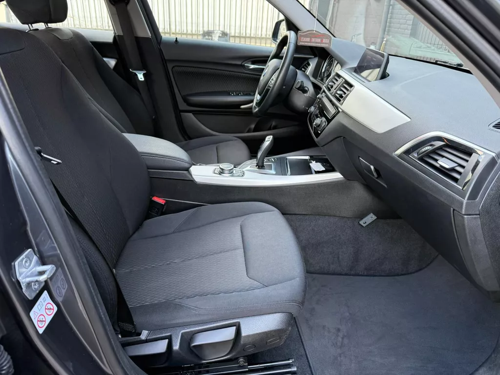 BMW 1-serie 118i Corporate Lease Executive NAVI | PDC | AIRCO | CRUISE | NWE APK BMW 1-serie 118i Corporate Lease Executive NAVI | PDC | AIRCO | CRUISE | NWE APK