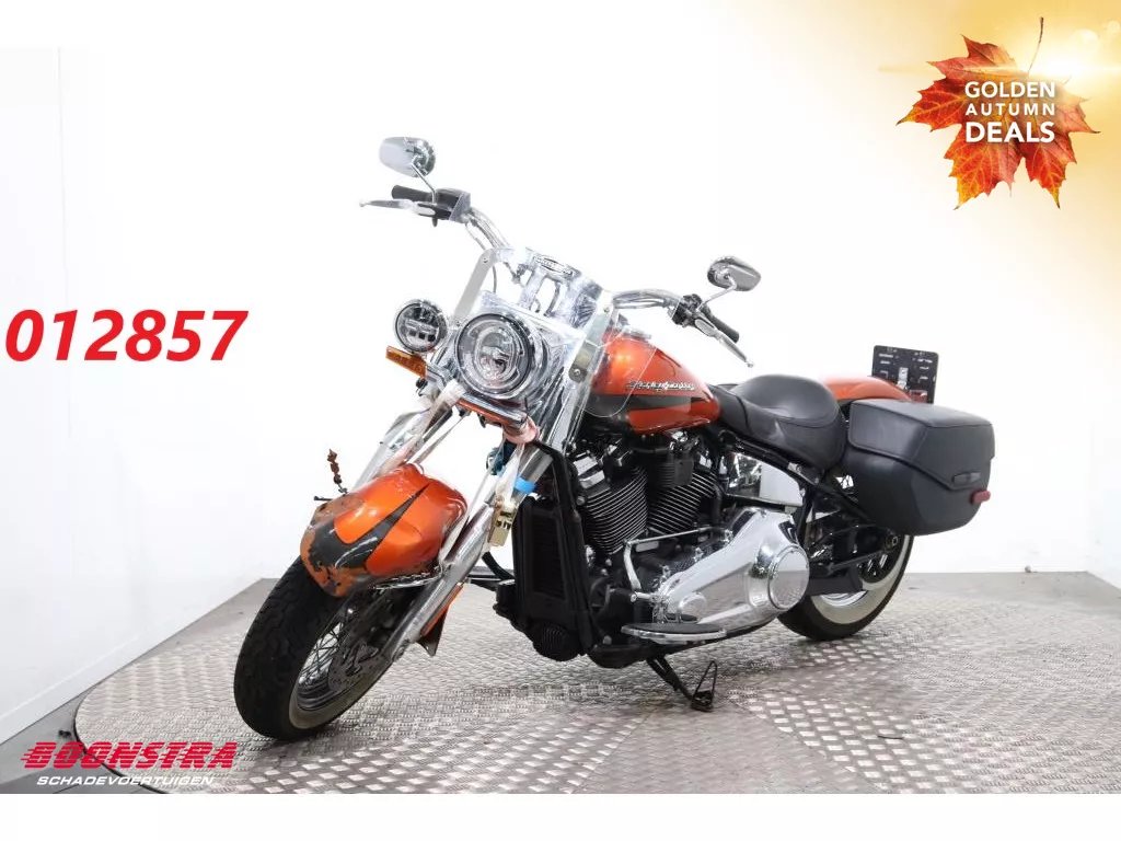 Harley-Davidson Softail 107 FLDE Deluxe 5HD Jekill &amp; Hyde ABS LED 18.643 km!