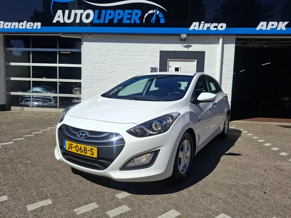 Hyundai i30 1.6 GDI i-Drive Cool Plus /Nieuwe apk bij aflevering/Trekhaak/Lm velgen
