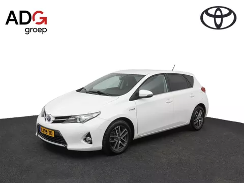 Toyota Auris 1.8 Hybrid Aspiration | Trekhaak | Radio-CD | Parkeercamera | Cruise control |
