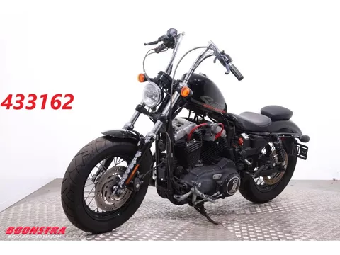 Harley-Davidson Sportster XL1200X Vance Hines