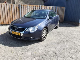Volkswagen Eos 2.0-16v FSI