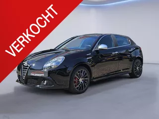 Alfa Romeo Giulietta 1.4 T Distinctive /QV interieur/Apple Carplay/Cruise Contr./Climate Contr./Parkeersens./Navi/18''LMV/(MET GARANTIE*)