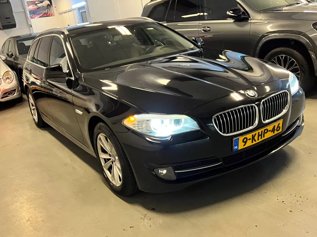 BMW 5-serie Touring 520d High Executive Navi Clima Leder