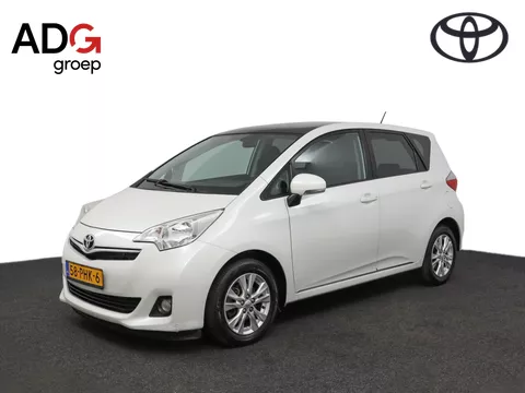 Toyota Verso-S 1.3 VVT-i Aspiration | Cruise | Licht metaal | Centrale deurvergrendeling | Panorama dak | Climate control | Automaat |