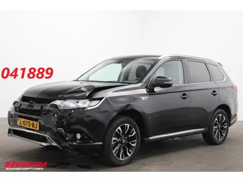 Mitsubishi Outlander 2.4 PHEV Intense Navi Clima Cruise Camera SHZ AHK