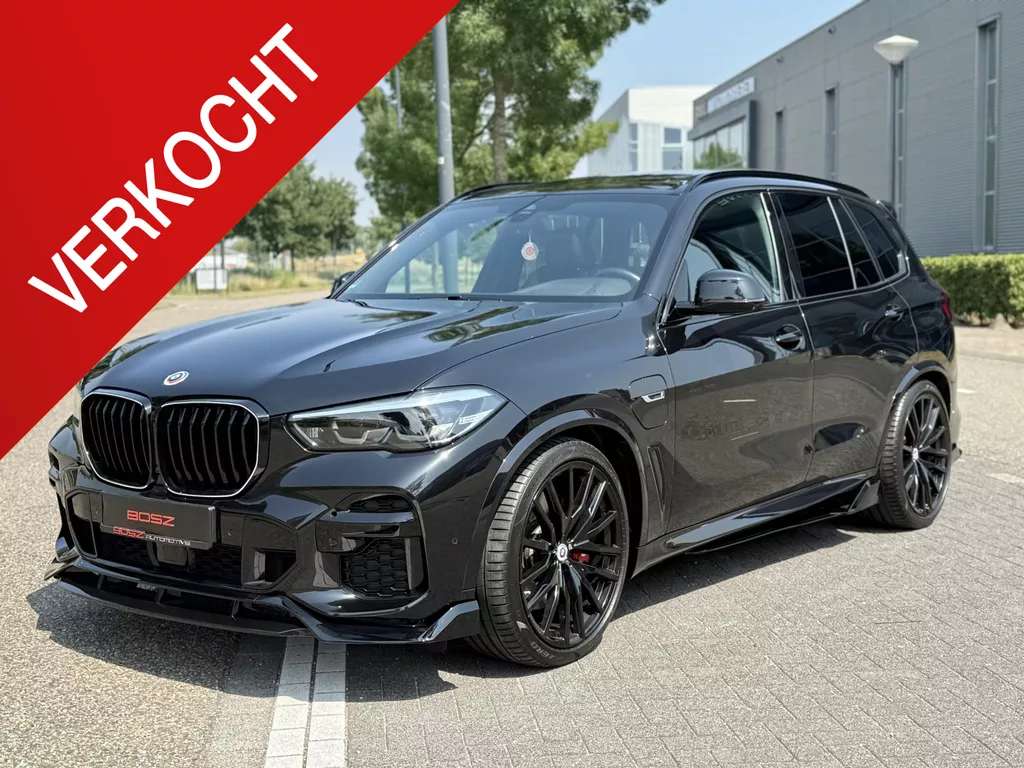 BMW X5 45e xDrive M-Sport HUD CRYSTAL SKY PANO AERO