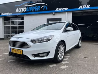 Ford Focus Wagon 1.5 Titanium Edition /CC/Trekhaak/Nieuwe apk bij aflevering
