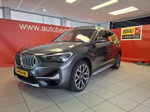 BMW X1 sDrive20i VDL Nedcar Edition High Executive, Panorama dak, Trekh
