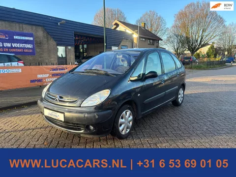 Citroen Xsara Picasso 1.6i 2X SLEUTEL NIEUWE APK!